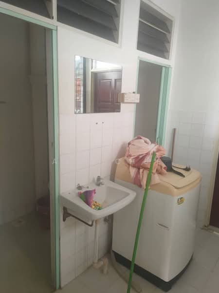 Rumah Flat untuk Dijual di Sun Moon City - Alex Chee - Bathroom - PropertyGuru.com.my