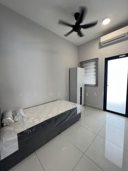 Service Residence for Rent at Stanford Suites @ EduSentral - Lim Wei Keat - PropertyGuru.com.my