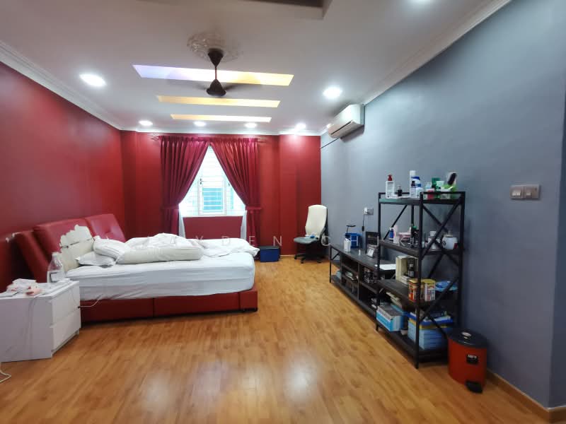 2.5-storey Terraced House for Sale in Taman Desa (Kuala Lumpur) - Jayden Chik - Bedroom - PropertyGuru.com.my