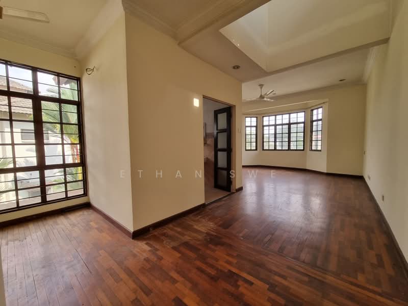 Rumah Berkembar untuk Dijual di Sungai Buloh (Selangor) - Ethan Swe - Living Room - PropertyGuru.com.my