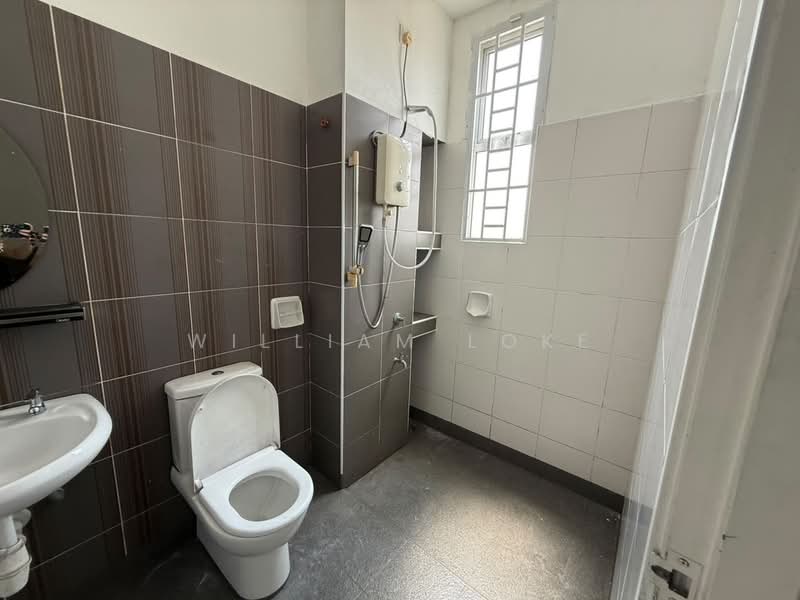 2-storey Terraced House for Sale in Setia Eco Village (Gelang Patah) - William Loke - Bathroom - PropertyGuru.com.my
