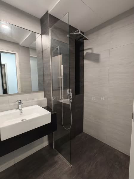 Servis Apartment untuk Disewa di Aurora Subang Jaya - Thomas Loh - Bathroom - PropertyGuru.com.my