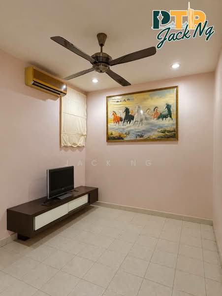 2-storey Terraced House for Sale in Taman Inderawasih (Perai) - Jack Ng - Living Room - PropertyGuru.com.my