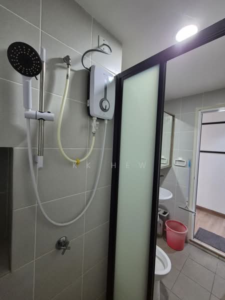 Pangsapuri untuk Disewa di Karisma @ Eco Majestic - KK HEW - Bathroom - PropertyGuru.com.my