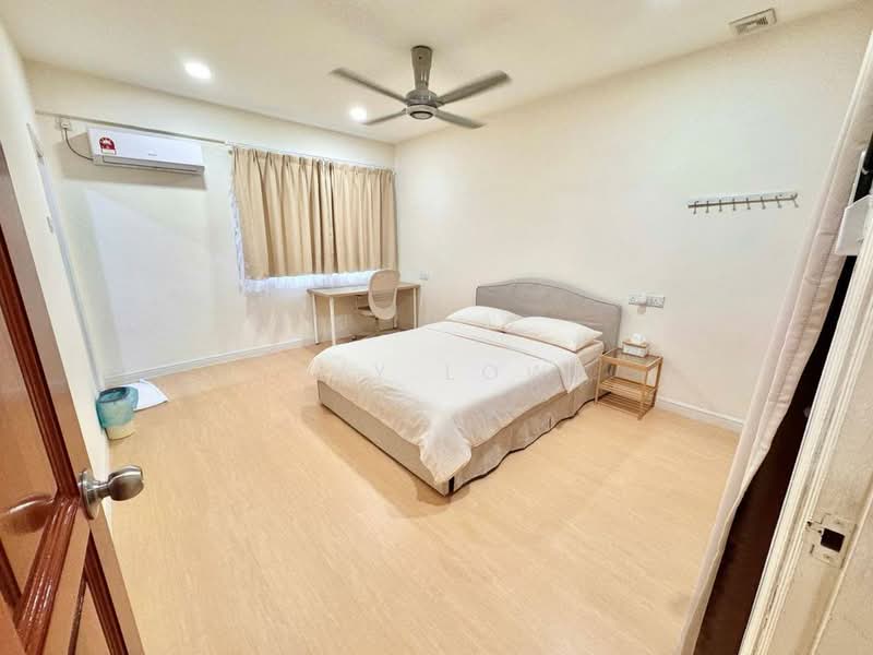 Rumah Teres 2 Tingkat untuk Dijual di Taman Pelangi (Johor Bahru) - Ivy Low - Bedroom - PropertyGuru.com.my