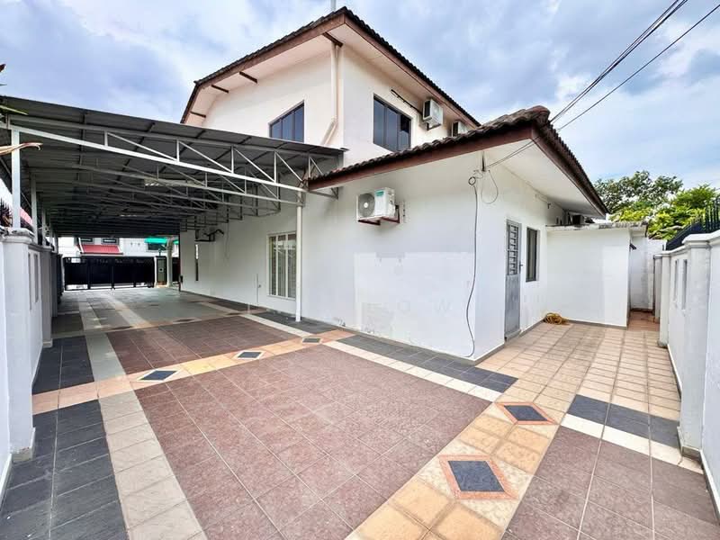 Rumah Teres 2 Tingkat untuk Dijual di Taman Pelangi (Johor Bahru) - Ivy Low - Exterior - PropertyGuru.com.my