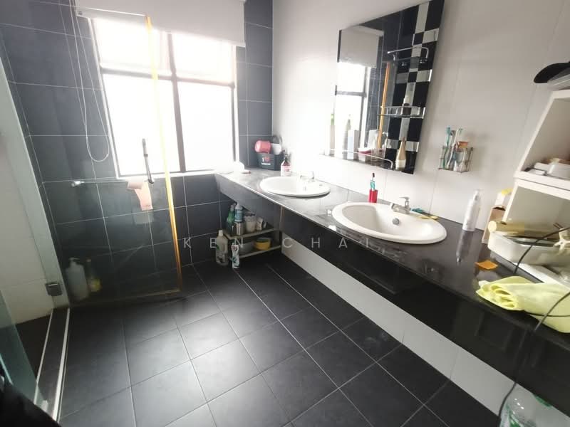 Rumah Teres 2 Tingkat untuk Dijual di Taman Laguna (Johor Bahru) - Ken Chai - PropertyGuru.com.my