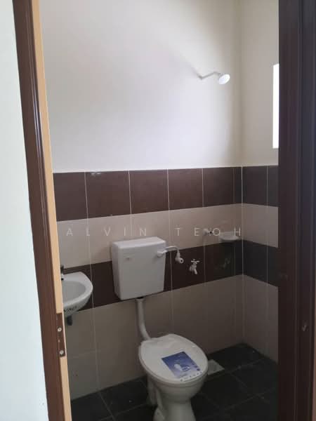 1-storey Terraced House for Sale in Sitiawan (Perak) - Alvin Teoh - Bathroom - PropertyGuru.com.my