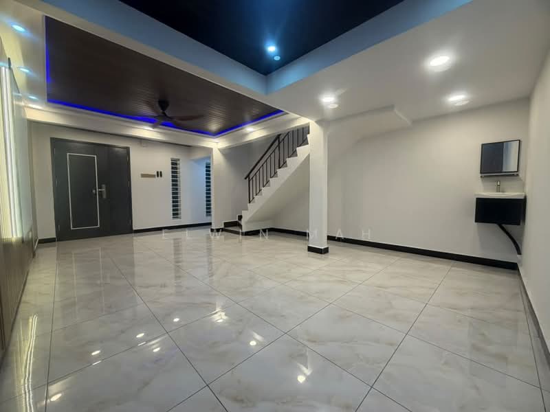 2-storey Terraced House for Sale in Taman Bukit Rawang Jaya (Rawang) - Elwin Mah - Entrance - PropertyGuru.com.my