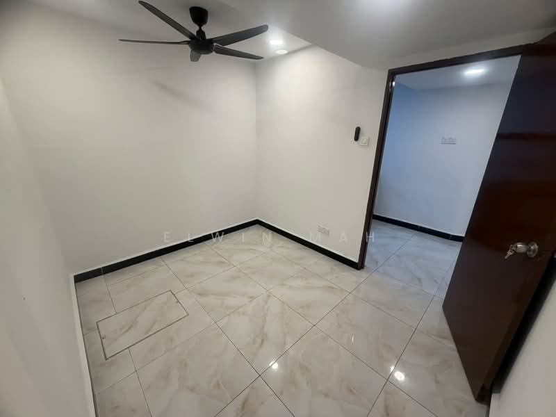 2-storey Terraced House for Sale in Taman Bukit Rawang Jaya (Rawang) - Elwin Mah - Interior - PropertyGuru.com.my
