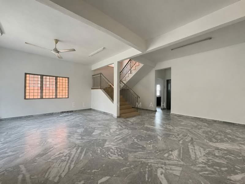 2-storey Terraced House for Sale in Taman Velox (Rawang) - Elwin Mah - Interior - PropertyGuru.com.my