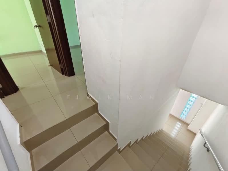 Rumah Teres 2 Tingkat untuk Dijual di Bukit Sentosa (Rawang) - Elwin Mah - Interior - PropertyGuru.com.my