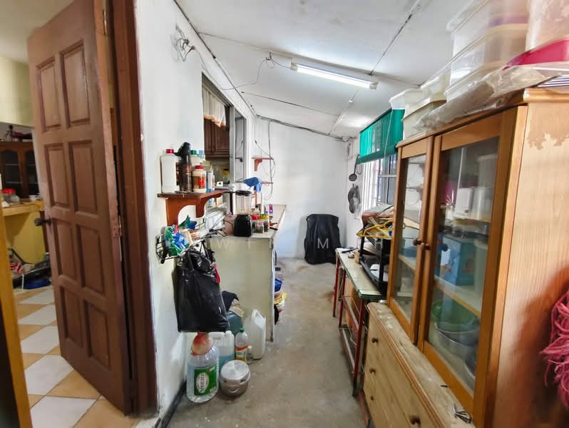 Rumah Teres 2 Tingkat untuk Dijual di Bukit Sentosa (Rawang) - Elwin Mah - Kitchen - PropertyGuru.com.my