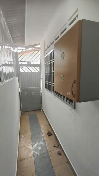 1-storey Terraced House for Rent in Taman Ungku Tun Aminah (Skudai) - YC Fung - Entrance - PropertyGuru.com.my