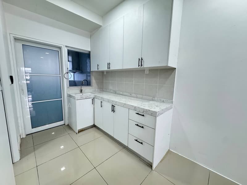 2-storey Terraced House for Rent in Cybersouth (Dengkil) - Ahmad Faiz - Kitchen - PropertyGuru.com.my