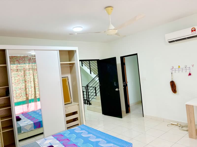 3-storey Terraced House for Rent in Kajang (Selangor) - Eiffel Lai - Bedroom - PropertyGuru.com.my