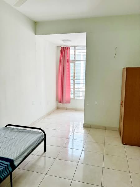 3-storey Terraced House for Rent in Kajang (Selangor) - Eiffel Lai - Bedroom - PropertyGuru.com.my