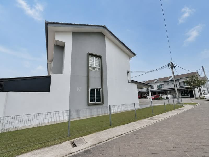 Rumah Teres 2 Tingkat untuk Disewa di Cyberjaya (Selangor) - Ahmad Faiz - PropertyGuru.com.my