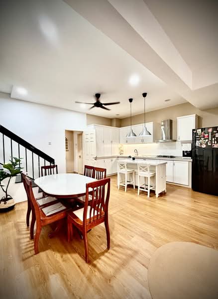 Rumah Teres 3 Tingkat untuk Dijual di Batu Ferringhi (Penang) - Cheryl Chng - Kitchen - PropertyGuru.com.my