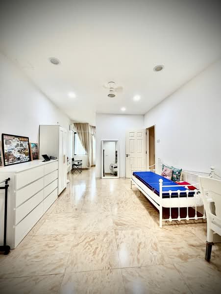 Rumah Teres 3 Tingkat untuk Dijual di Batu Ferringhi (Penang) - Cheryl Chng - Bedroom - PropertyGuru.com.my