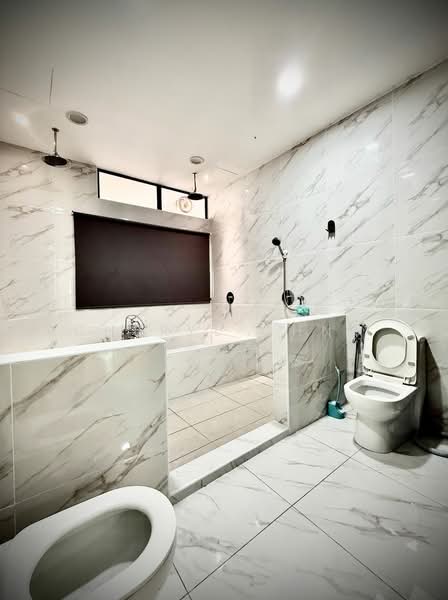 Rumah Teres 3 Tingkat untuk Dijual di Batu Ferringhi (Penang) - Cheryl Chng - Bathroom - PropertyGuru.com.my