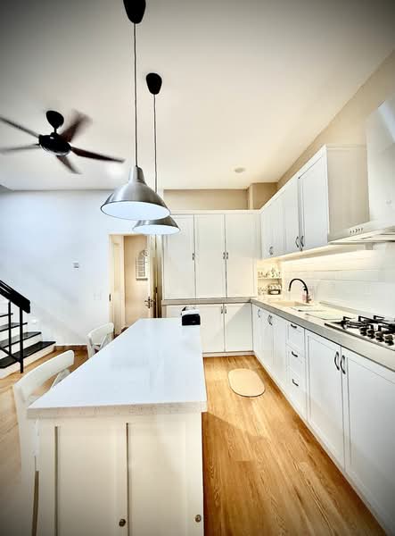 Rumah Teres 3 Tingkat untuk Dijual di Batu Ferringhi (Penang) - Cheryl Chng - Kitchen - PropertyGuru.com.my