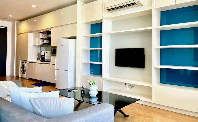 Servis Apartment untuk Disewa di The Face Suites (Platinum Suites) - Jojo Yam - Living Room - PropertyGuru.com.my
