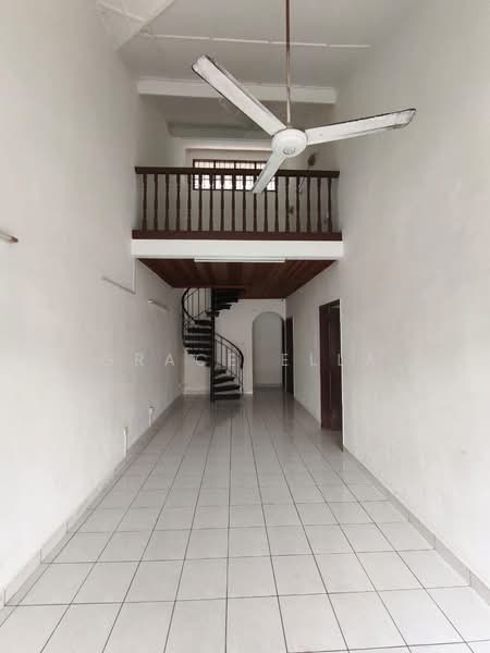 1-storey Terraced House for Rent in Taman Molek (Johor Bahru) - Grace Ella - PropertyGuru.com.my