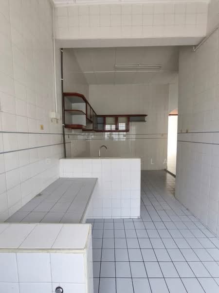 1-storey Terraced House for Rent in Taman Molek (Johor Bahru) - Grace Ella - PropertyGuru.com.my