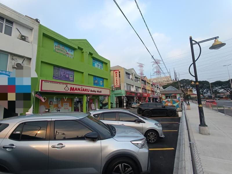 Shop for Rent in Desa Pandan (Ampang) - Devan Tiarajah - Exterior - PropertyGuru.com.my