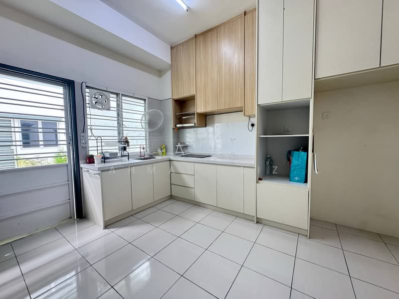 Rumah Bandar untuk Disewa di Dengkil (Selangor) - Ahmad Faiz - PropertyGuru.com.my