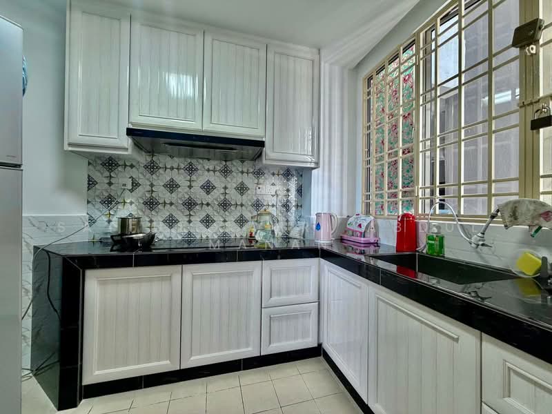 Condominium for Sale at Villa Wangsamas - Saiful Bahri Abdul Manan - Kitchen - PropertyGuru.com.my