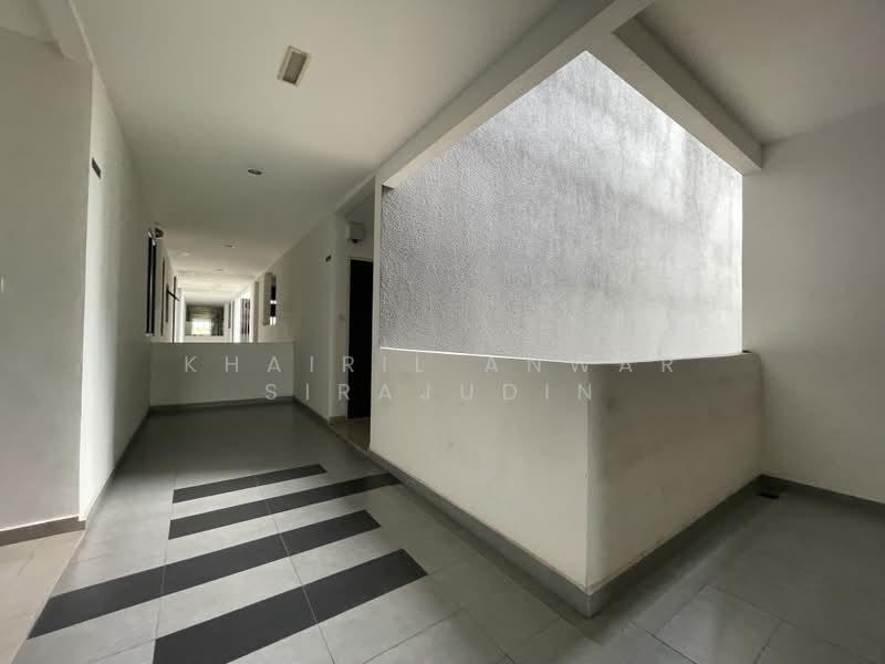Condominium for Sale at Temasya Kasih - Khairil Anwar Sirajudin - Corridor - PropertyGuru.com.my
