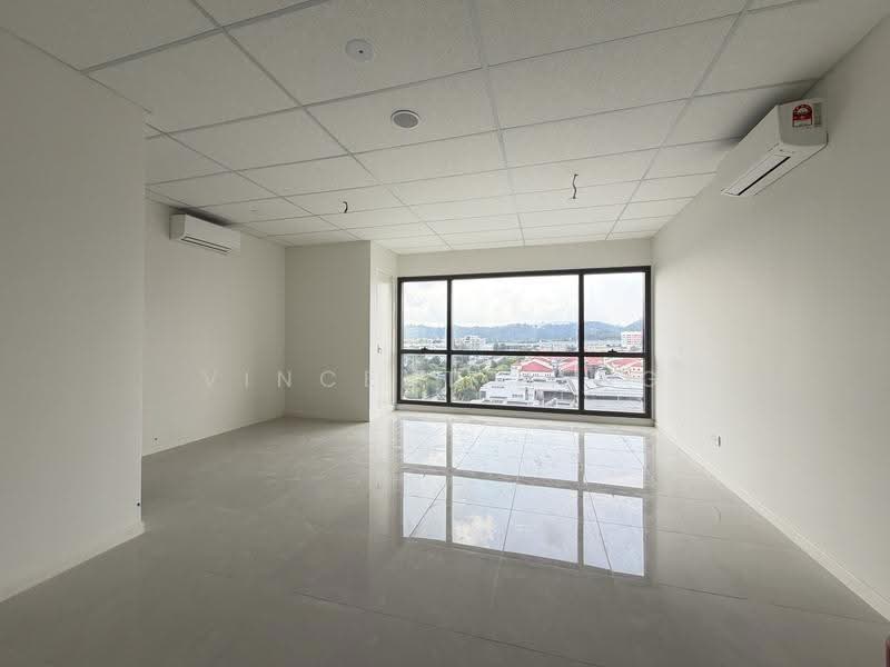Kediaman Servis untuk Dijual di Edelweiss @ Tropicana Gardens - Vincent Heng - PropertyGuru.com.my
