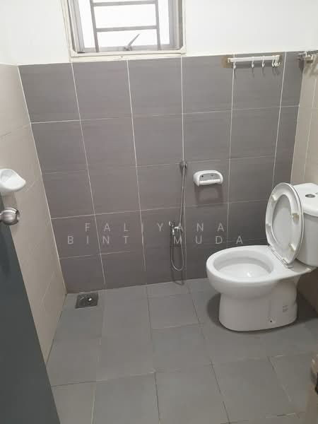 Apartment for Sale at Residensi Laguna Biru 2 - Faliyana binti Muda - PropertyGuru.com.my