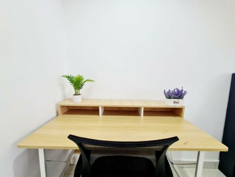 Service Residence for Rent at Koi Kinrara - Joanne Diong - Study - PropertyGuru.com.my