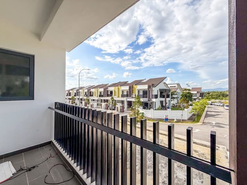 Rumah Teres 2 Tingkat untuk Dijual di Kajang (Selangor) - Ahmad Fadlee - PropertyGuru.com.my