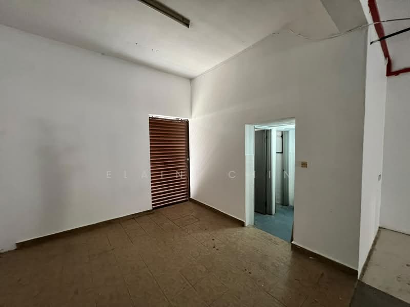 Kedai untuk Disewa di Taman Sri Gombak (Gombak) - Elaine Chin - Interior - PropertyGuru.com.my