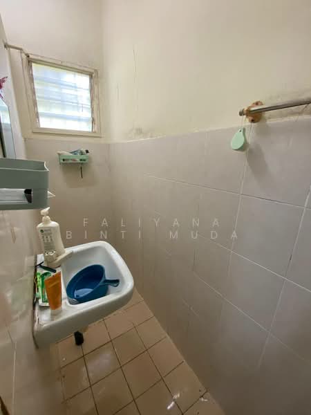 Rumah Teres 2 Tingkat untuk Dijual di Taman Tasik Semenyih (Semenyih) - Faliyana binti Muda - PropertyGuru.com.my