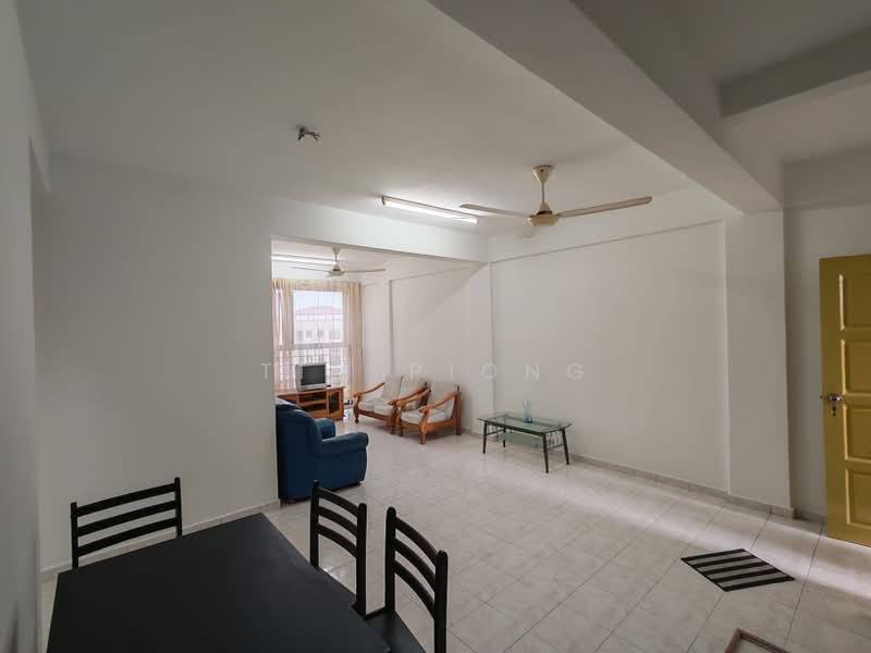 Apartment for Sale at Pangsapuri Bukit Beruang Utama - Tim Piong - Living Room - PropertyGuru.com.my