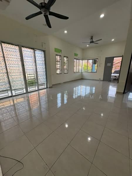 Semi-Detached House for Sale in Batu Kikir (Negeri Sembilan) - Azrul Othman - Living Room - PropertyGuru.com.my