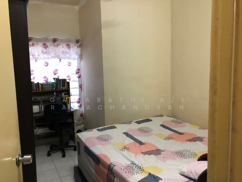 Pangsapuri untuk Dijual di Pesona Apartment - Ganabathi A/L Ramachandran - Bedroom - PropertyGuru.com.my