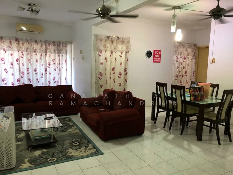 Pangsapuri untuk Dijual di Pesona Apartment - Ganabathi A/L Ramachandran - Living Room - PropertyGuru.com.my