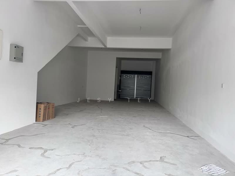 Shop for Rent in Setia Tropika (Johor Bahru) - Jesy Tey - Interior - PropertyGuru.com.my