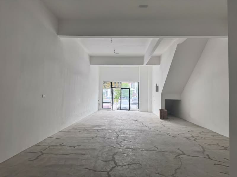 Shop for Rent in Setia Tropika (Johor Bahru) - Jesy Tey - Interior - PropertyGuru.com.my