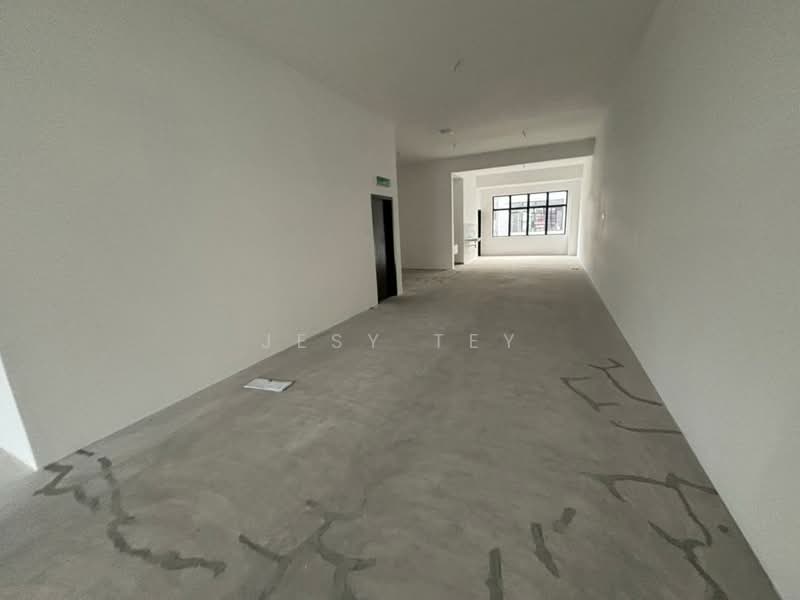 Shop for Rent in Setia Tropika (Johor Bahru) - Jesy Tey - Interior - PropertyGuru.com.my