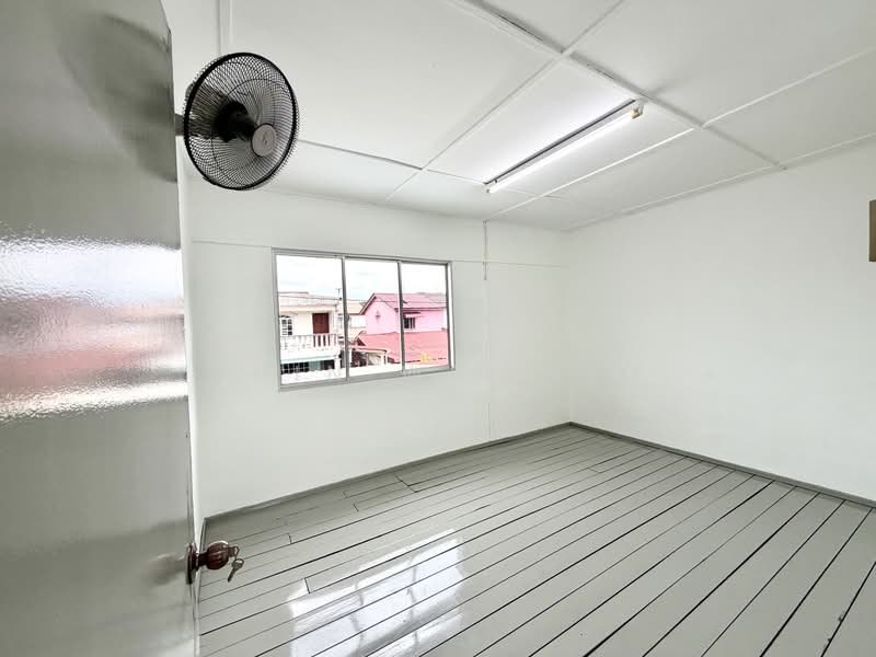 Terraced House for Sale in Taman Kluang Barat (Kluang) - Chin Wei Lim - PropertyGuru.com.my