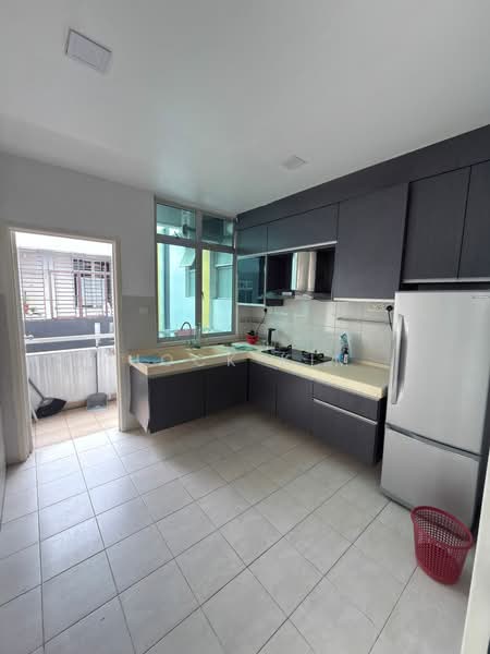 Apartment for Rent at Bayu Puteri 3 - Hock Kim - PropertyGuru.com.my