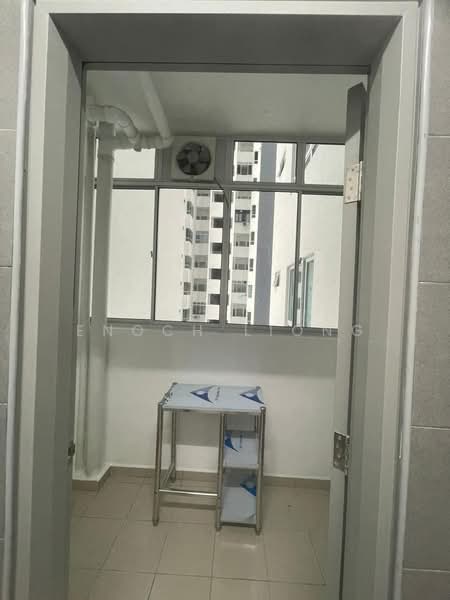 Servis Apartment untuk Disewa di One 49 Residence - Enoch Liong - Balcony - PropertyGuru.com.my