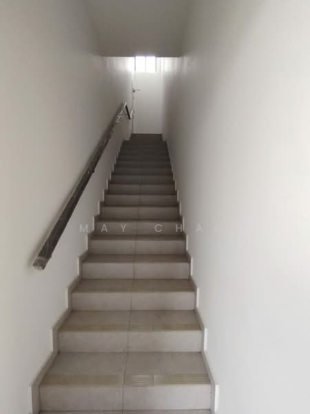 Shop / Office for Rent in Setia Ecohill (Semenyih) - May Chan - Corridor - PropertyGuru.com.my